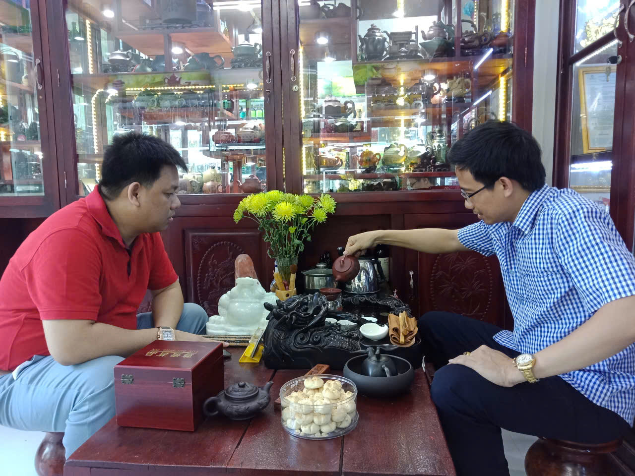 Hành Trình Trà Cổ: Người Sài Gòn Và Kho Báu Trà Phổ Nhĩ Song Hỉ Phúc 1999