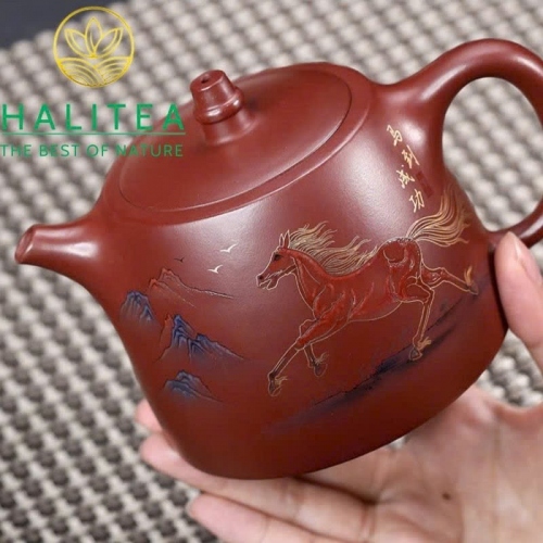Ấm Tử Sa Hán Đạc Huyết Long Sa Mã Đáo Thành Công 450ml