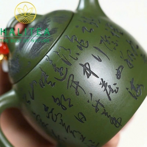 Ấm Tử Sa Tần Quyền Lục Nê Khắc Long Quy Sơn Thuỷ 300ml