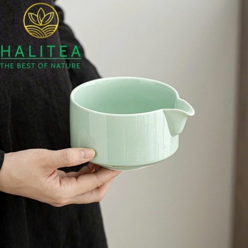 Bát Trà Matcha Nhật Bản Có Miệng Rót – Gốm Sứ Cao Cấp 600ml (4 Màu)