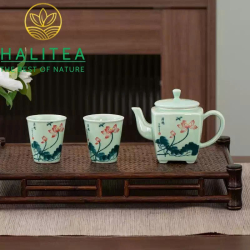 Bộ Ấm Trà Du Lịch Thanh Từ Hoa Sen – 1 Ấm 4 Chén Kèm Túi Xách