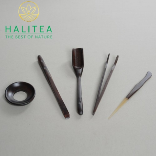 Bộ Dụng Cụ Pha Trà Gỗ Mun 5 Món 18cm