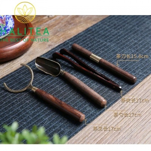 Bộ Trà Đạo Lục Quân Tử Gỗ Mun Khắc Họa Tiết Thiền 6 Món