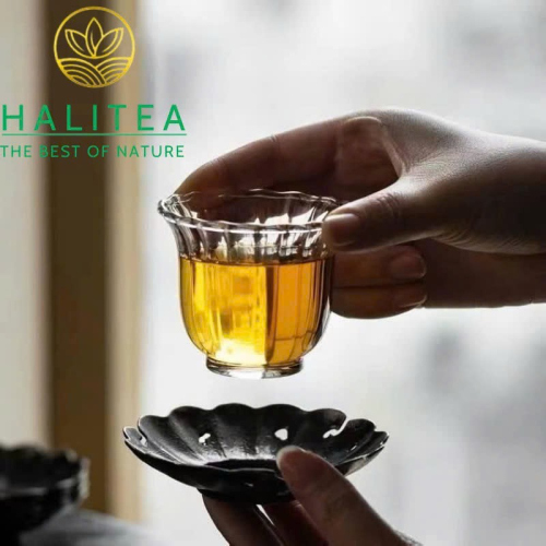 Chén Thủy Tinh Hoa Cúc Cao Cấp 60ml