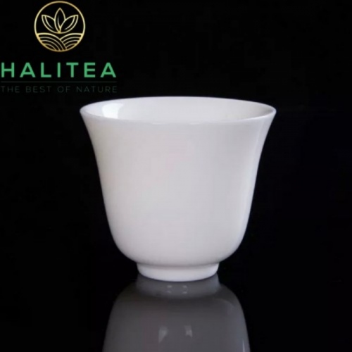 Chén Trà Sứ Bạch Định Thấu Quang Cao Cấp 72ml