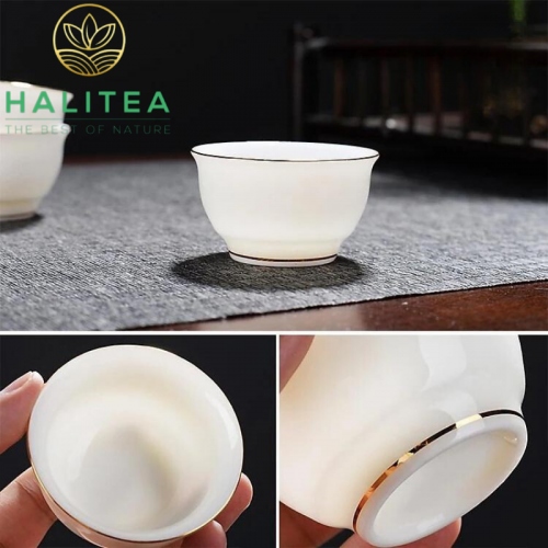 Chén Trà Sứ Cảnh Đức Trắng Viền Vàng 50ml