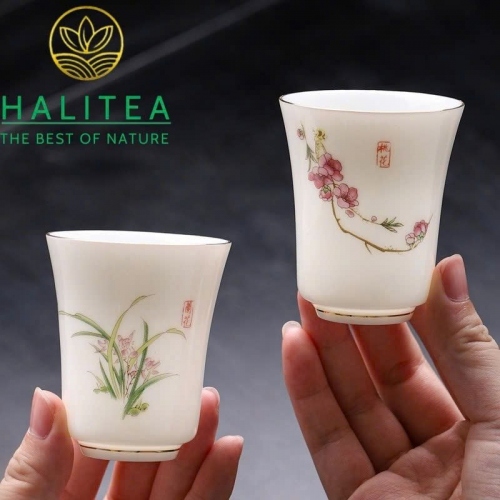 Chén Trà Sứ Dương Chi Ngọc Đức Hóa Hoa Văn Vẽ Tay Thủ Công 65ml