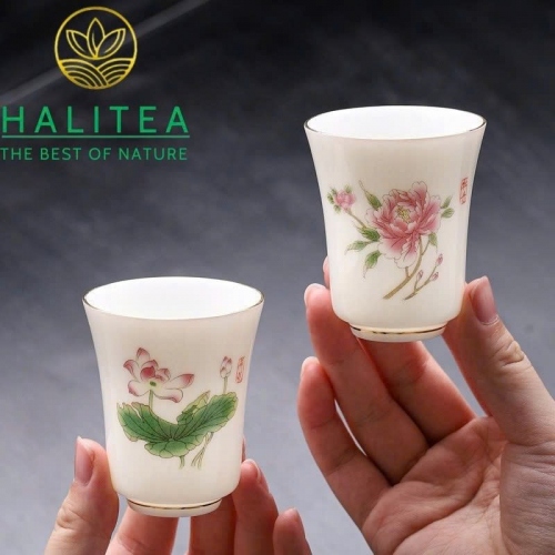 Chén Trà Sứ Dương Chi Ngọc Đức Hóa Hoa Văn Vẽ Tay Thủ Công 65ml
