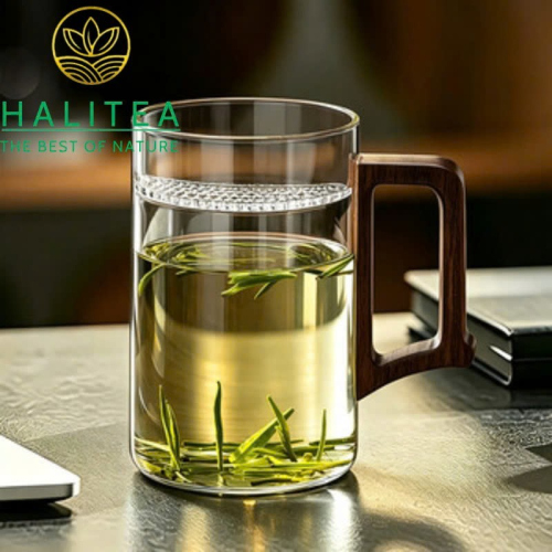 Cốc Thủy Tinh Chịu Nhiệt Quai Gỗ Dáng Trụ 500ml