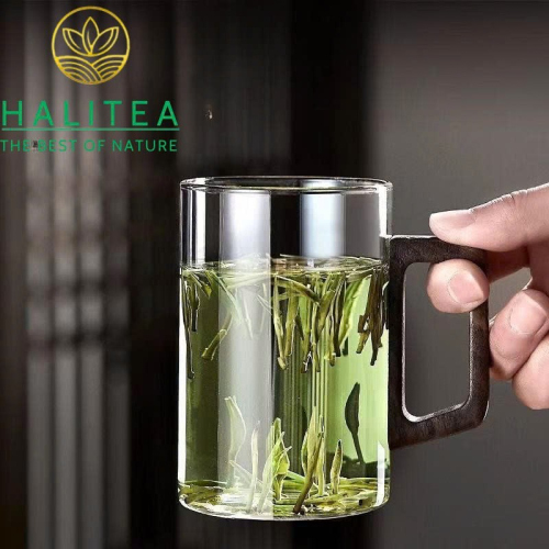 Cốc Thủy Tinh Chịu Nhiệt Quai Gỗ Dáng Trụ 500ml