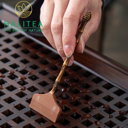 Dụng Cụ Gạt Nước Bàn Trà Cao Cấp