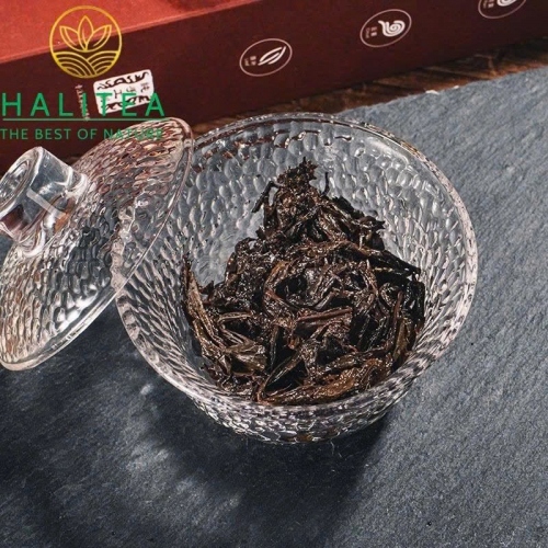 Hắc Trà An Hoá Hồ Nam Kim Hoa 2017 – Bánh Trà 1kg