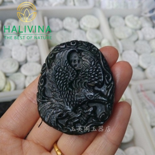 Mặt Dây Chuyền Đại Bàng Ngọc Bích Đá Serpentine Tự Nhiên 42.50mm