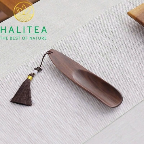 Muỗng Xúc Trà Gỗ Tự Nhiên Dây Tua Rua Cổ Điển 16,5cm