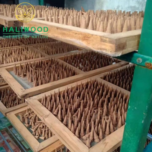 Nhang Trầm Nụ Quảng Nam Cao Cấp Hộp 40 Viên