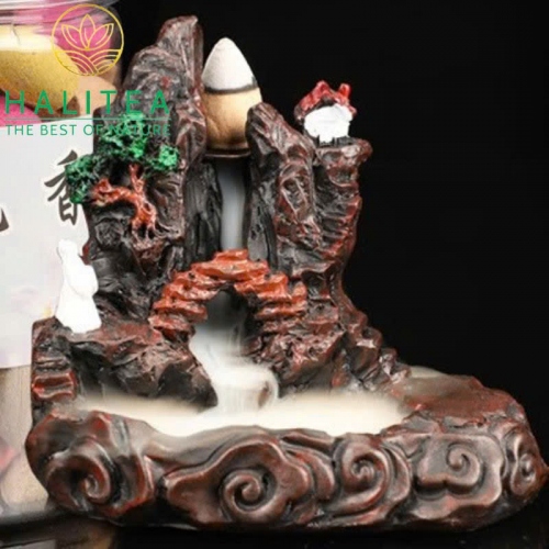 Thác Khói Trầm Hương Cảnh Núi Đá