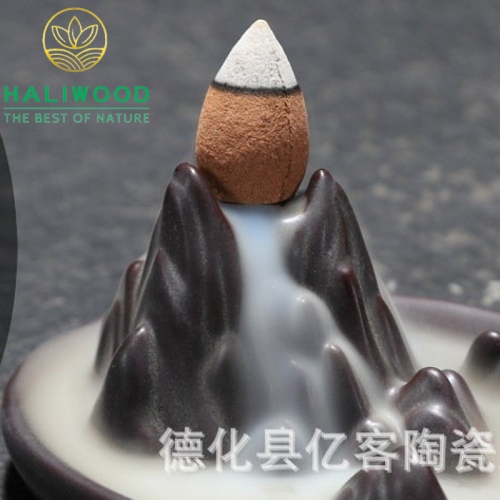 Thác Khói Trầm Hương Hình Thuyền TKT7