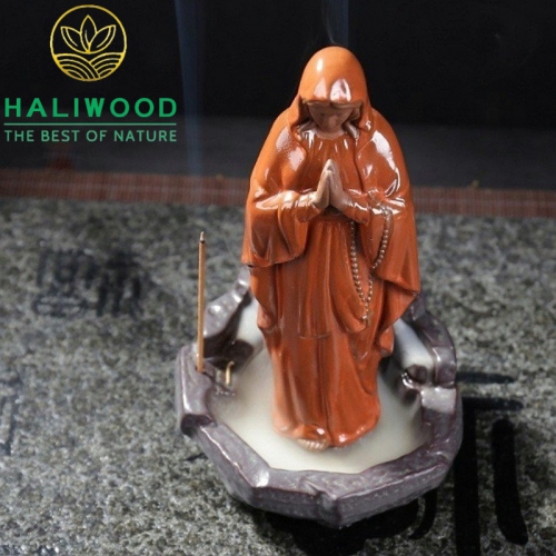 Thác Khói Trầm Hương Thánh Nữ Maria Madalena