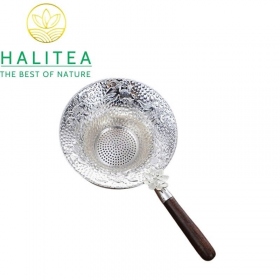 Lọc Trà Hợp Kim Khắc Cá Chép Tay Cầm Gỗ Mun 14cm X 8cm
