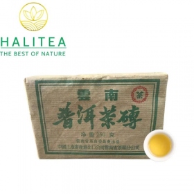 Trà Phổ Nhĩ Sống Trung Trà (Zhongcha) Lục Ấn 2002 – Gạch 250g