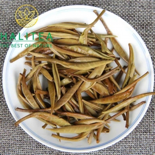 Trà Bạch Hào Ngân Châm Cổ Thụ Vân Nam Bánh 357g – Moonlight White Cao Cấp