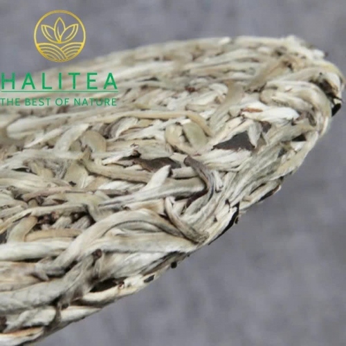 Trà Bạch Hào Ngân Châm Cổ Thụ Vân Nam Bánh 357g – Moonlight White Cao Cấp