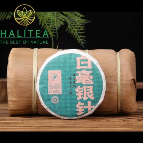Trà Bạch Hào Ngân Châm Vân Nam Bánh 100g