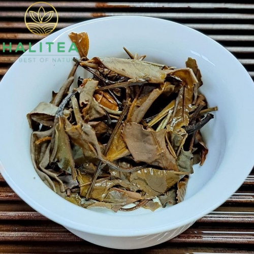 Trà Bánh Bạch Mẫu Đơn Tây Côn Lĩnh Hà Giang 300gr/bánh - Hộp Thiếc Đỏ