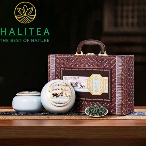 Trà Ô Long Thiết Quan Âm – Hộp Quà Mã Đáo Thành Công 250g