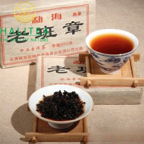 Trà Phổ Nhĩ Chín Lão Ban Chương 2002 – Gạch 250g
