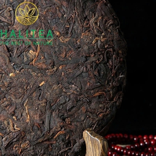 Trà Phổ Nhĩ Chín Mãnh Hải Cung Nghiêm Cổ Thụ 2008 – Bánh 357g