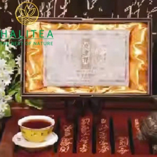 Trà Phổ Nhĩ Chín (Qing Feng Xiang) Thanh Phong Tường 2019 – Gạch 250g