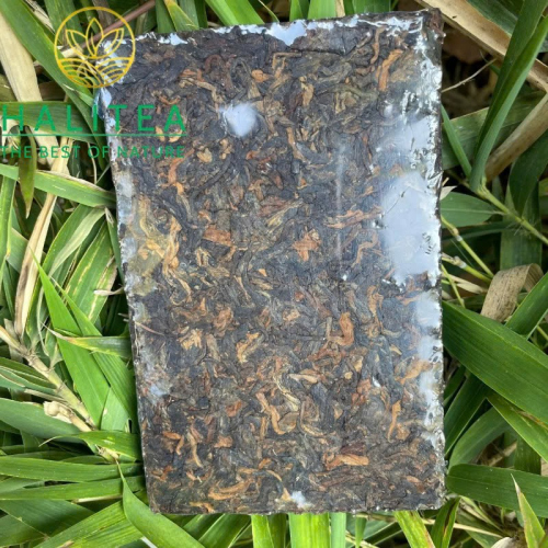 Trà Phổ Nhĩ Chín Thập Niên 1990 Cổ Thụ Ban Chương Mãnh Hải – Trà Gạch 250g