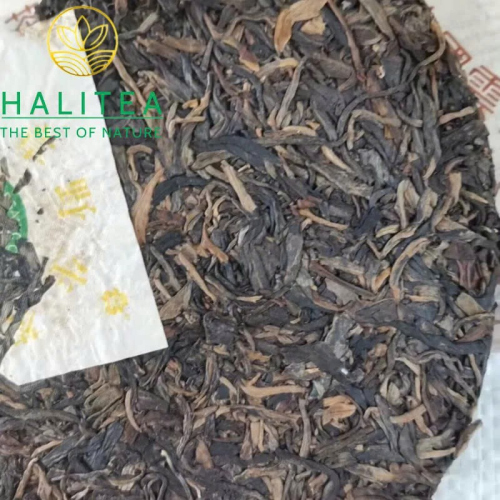 Trà Phổ Nhĩ Sống Đại Ích Ban Chương 2002 – Đại Bạch Thái Số 9