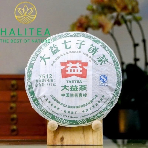 Trà Phổ Nhĩ Sống Đại Ích (Dayi – 7542) 2013 Lô 301 – Bánh 357g