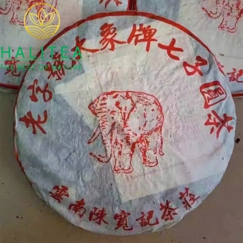 Trà Phổ Nhĩ Sống Hiệu Con Tượng 2003 – Hãng Trà Trần Khoan Ký Sài Gòn Chợ Lớn – Bánh 357g