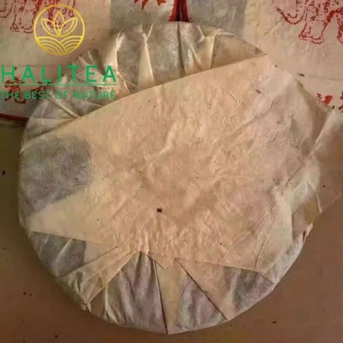 Trà Phổ Nhĩ Sống Hiệu Con Tượng 2003 – Hãng Trà Trần Khoan Ký Sài Gòn Chợ Lớn – Bánh 357g