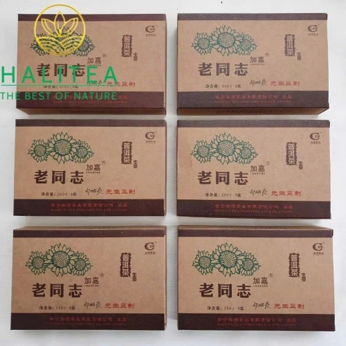 Trà Phổ Nhĩ Sống (Lao Tong Zhi) Lão Đồng Chí Gia Gia 2006 – Gạch 250g