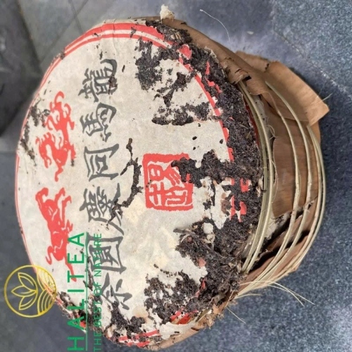 Trà Phổ Nhĩ Sống Long Mã Đồng Khánh 1970s – Bánh 357g