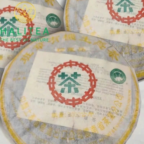 Trà Phổ Nhĩ Sống Trung Trà Ban Chương Hữu Cơ Tiểu Bạch Thái 2003 – Bánh 357g