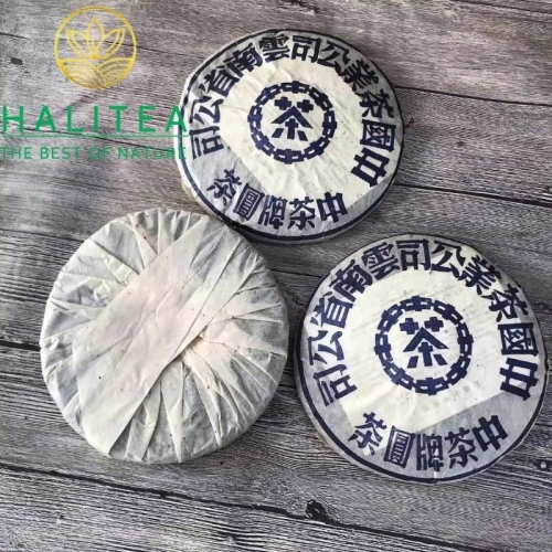 Trà Phổ Nhĩ Sống Trung Trà Lam Ấn 1990s (Zhongcha Blue Label) – Bánh 357g