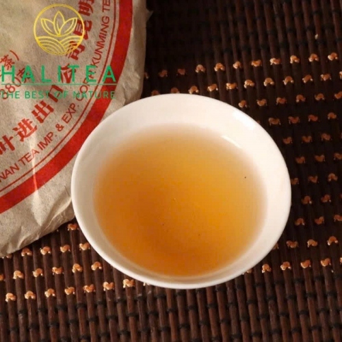 Trà Phổ Nhĩ Sống Trung Trà (Zhongcha) 2007 Dị Võ Lục Đại Thụ – Bánh 380g