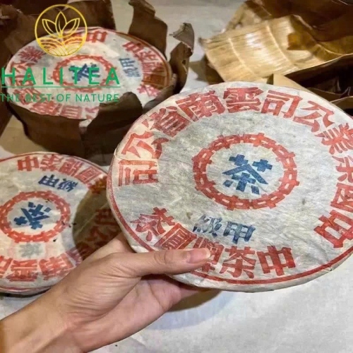 Trà Phổ Nhĩ Sống Trung Trà (Zhongcha - Blue Label) Lam Ấn Giáp Cấp 2005 – Bánh 357g