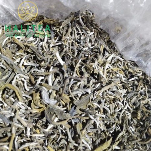 Trà Shan Tuyết Cổ Thụ Tà Xùa Thôn Làng Sáng Túi Zip 200gr