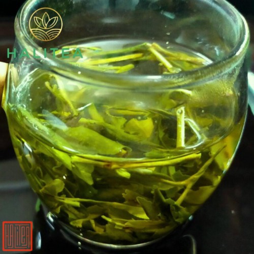 Trà Xanh Long Tĩnh Hộp Kiếng 75g/ hộp/ 25 gói
